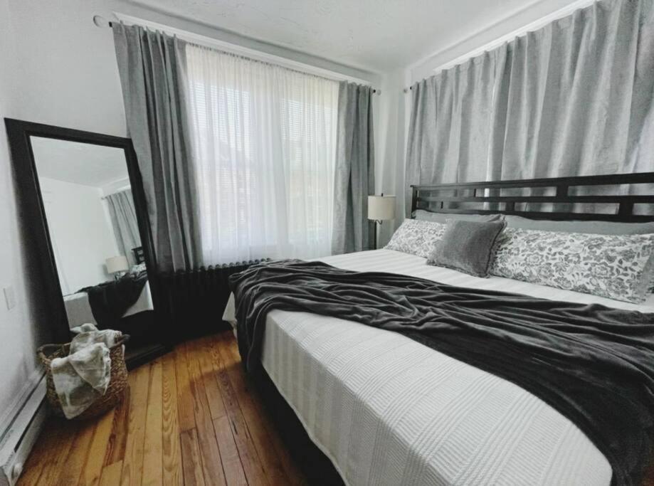 피츠버그 Lovely 2Br W Office Space - King Bed & Alexa 아파트 외부 사진