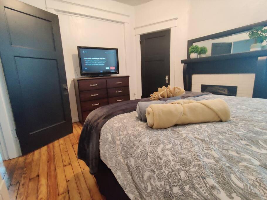 피츠버그 Lovely 2Br W Office Space - King Bed & Alexa 아파트 외부 사진